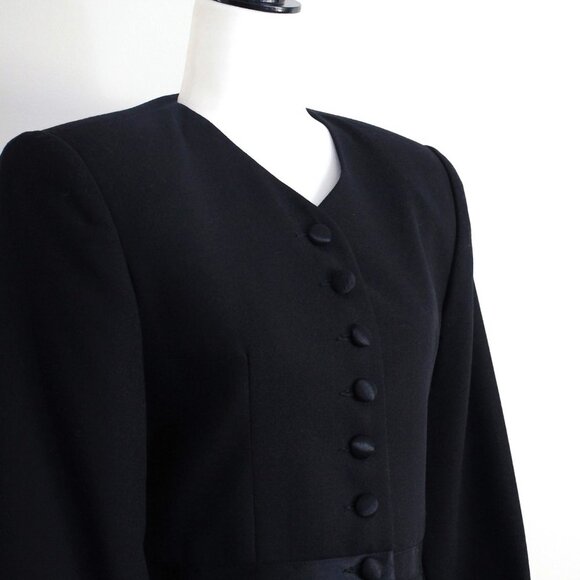 Fitted Black Vintage Blazer, JULES Jacket, 80s Power Shoulders - Picture 6 of 8